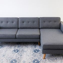 🔥 Reversible Sectional Sofa Couch – Furniture – Home & Decor – 8ft x 5ft – Good Condition Christmas 

🛋️