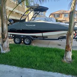 We Do Upholstery And Boats Cars RV And More 