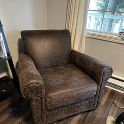 Brown Grandfather Living Room Chair