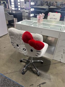 Hello Kitty Plush Vanity Chair on Wheels