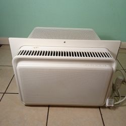 Windmill 8,000 BTU 115-Volts QUIET Smart inverter Window Air Conditioner Wi-Fi (NO REMOTE)