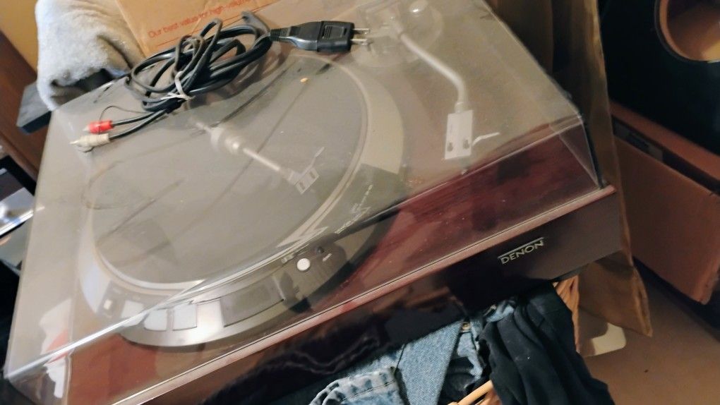 Vintage Denon DP-60L Turntable W/2 Tonearms 
