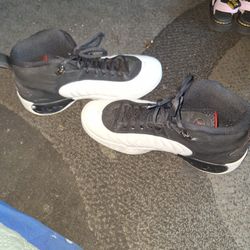 Jordan SP Trainer/ Size 12