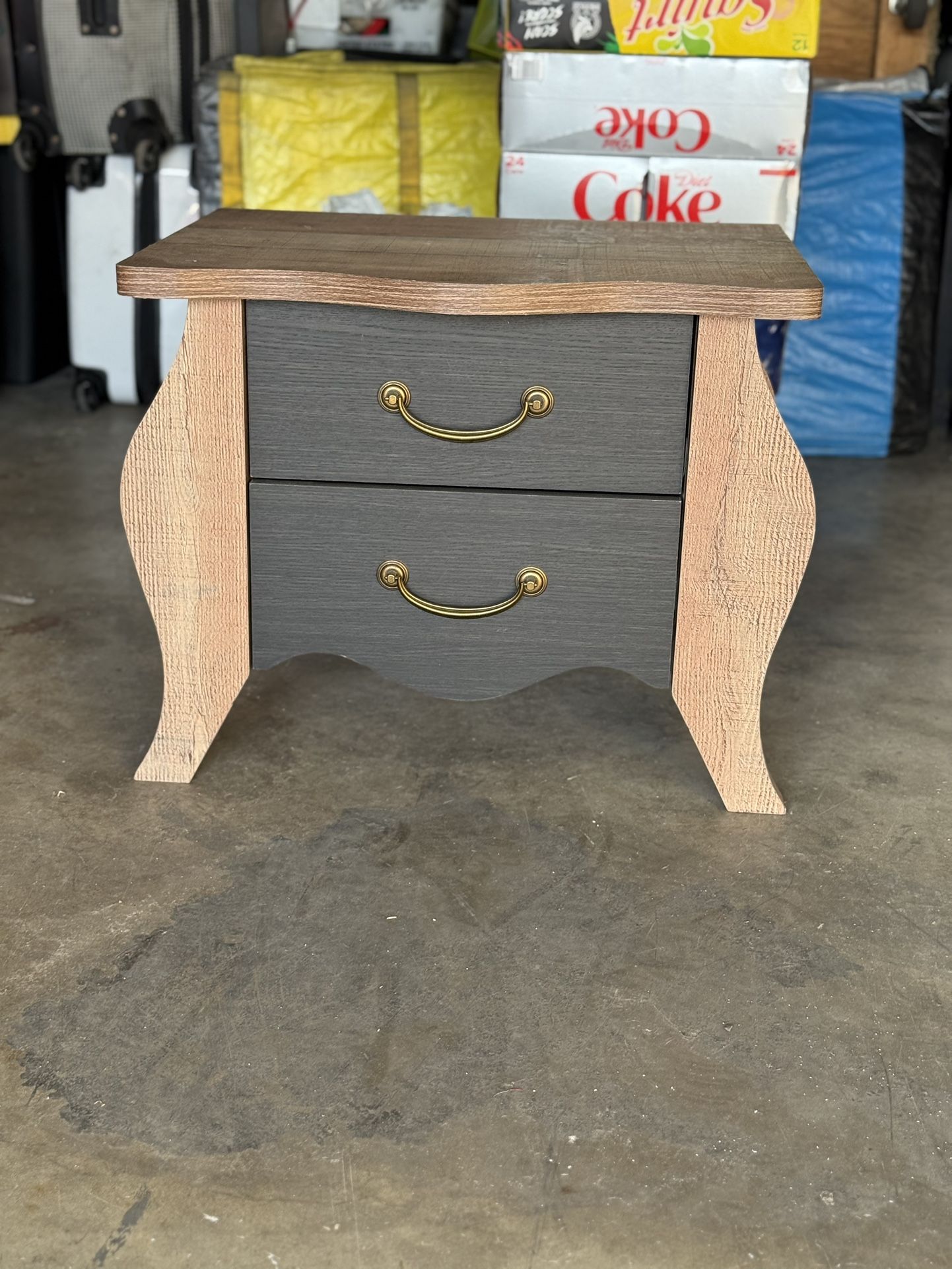 2 Drawer End Table/dresser