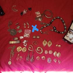 Vintage Jewlery Lot