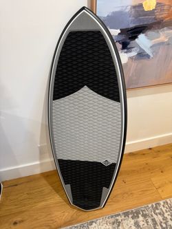4’7” ONEWAKE FUSION HYBRID WAKESURF BOARD - Grey/Black