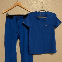Fresno State Nursing Scrubs Set Blue Figs