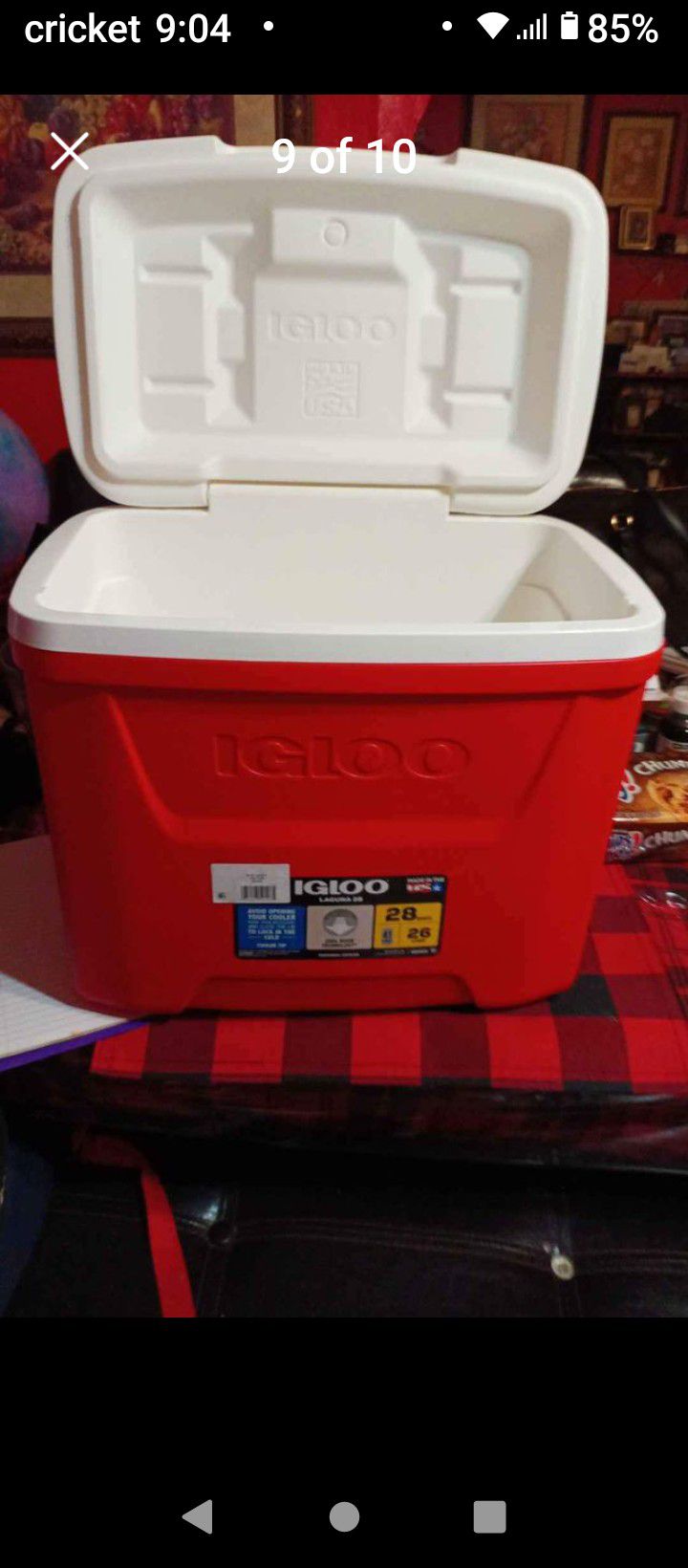 Selling New Ice chest Igloo Small Size 