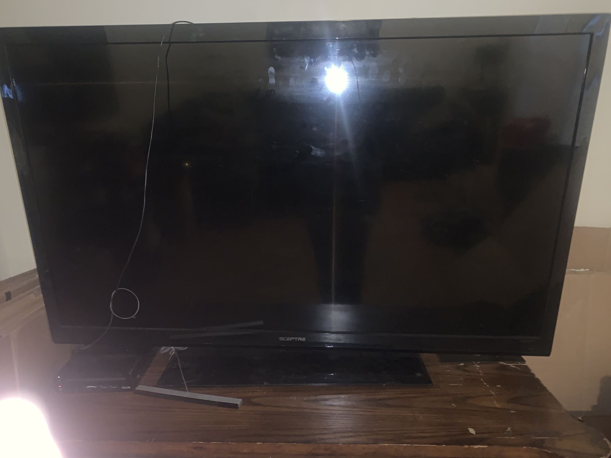 Scepter Tv 48 Wide 28h