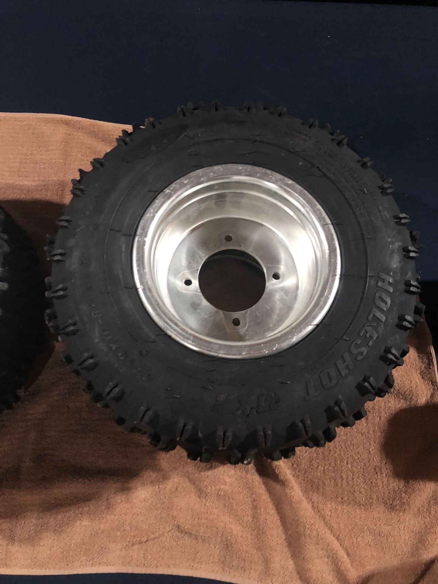 Holeshot mxp wheels 18x10-8