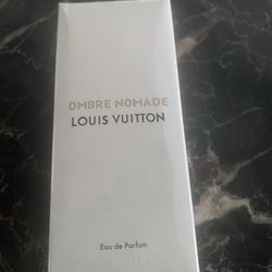 Louis Vuttion Ombré Nomade