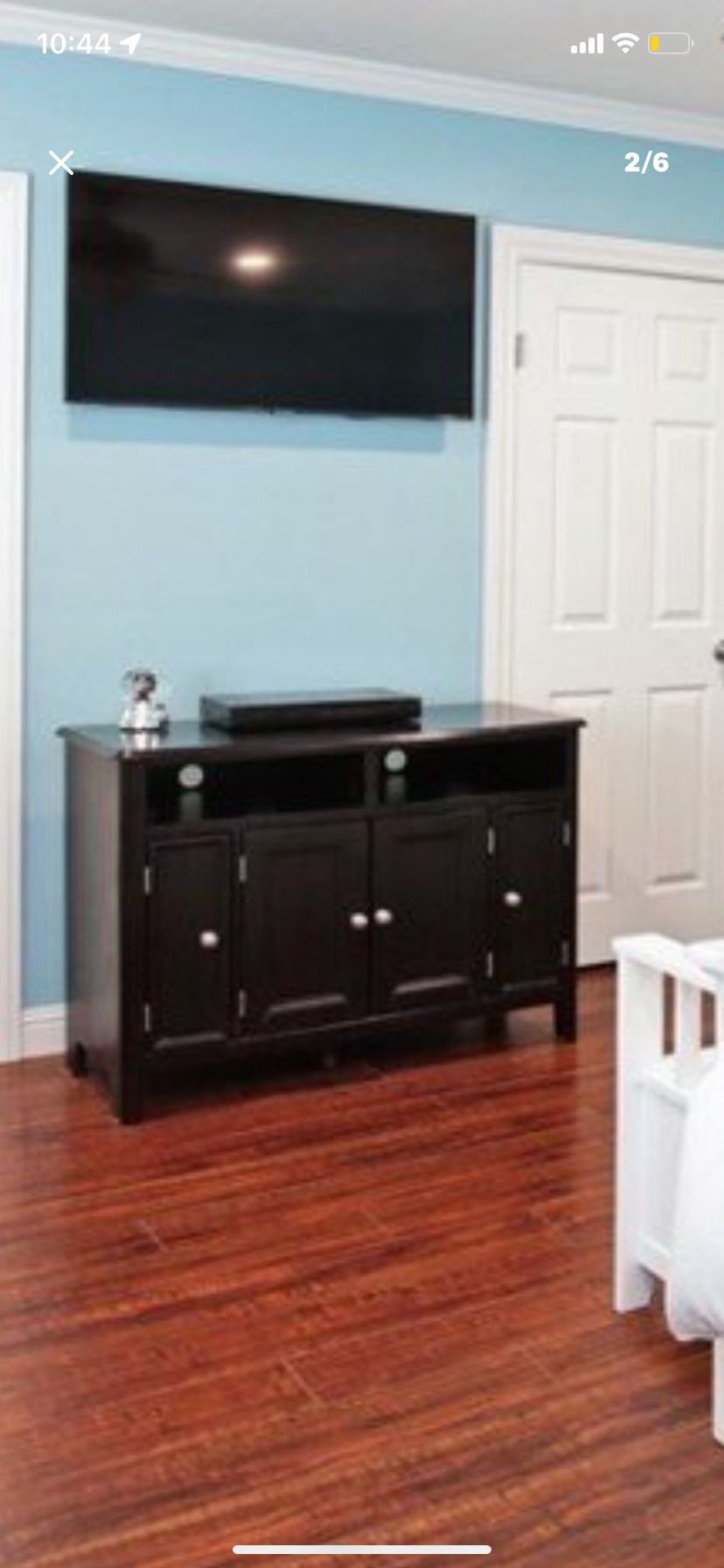 Tv Console /tv Stand/ Entertainment Center