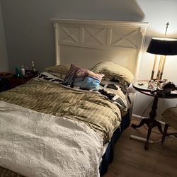 Full Bed  Matress Frame Headboard 