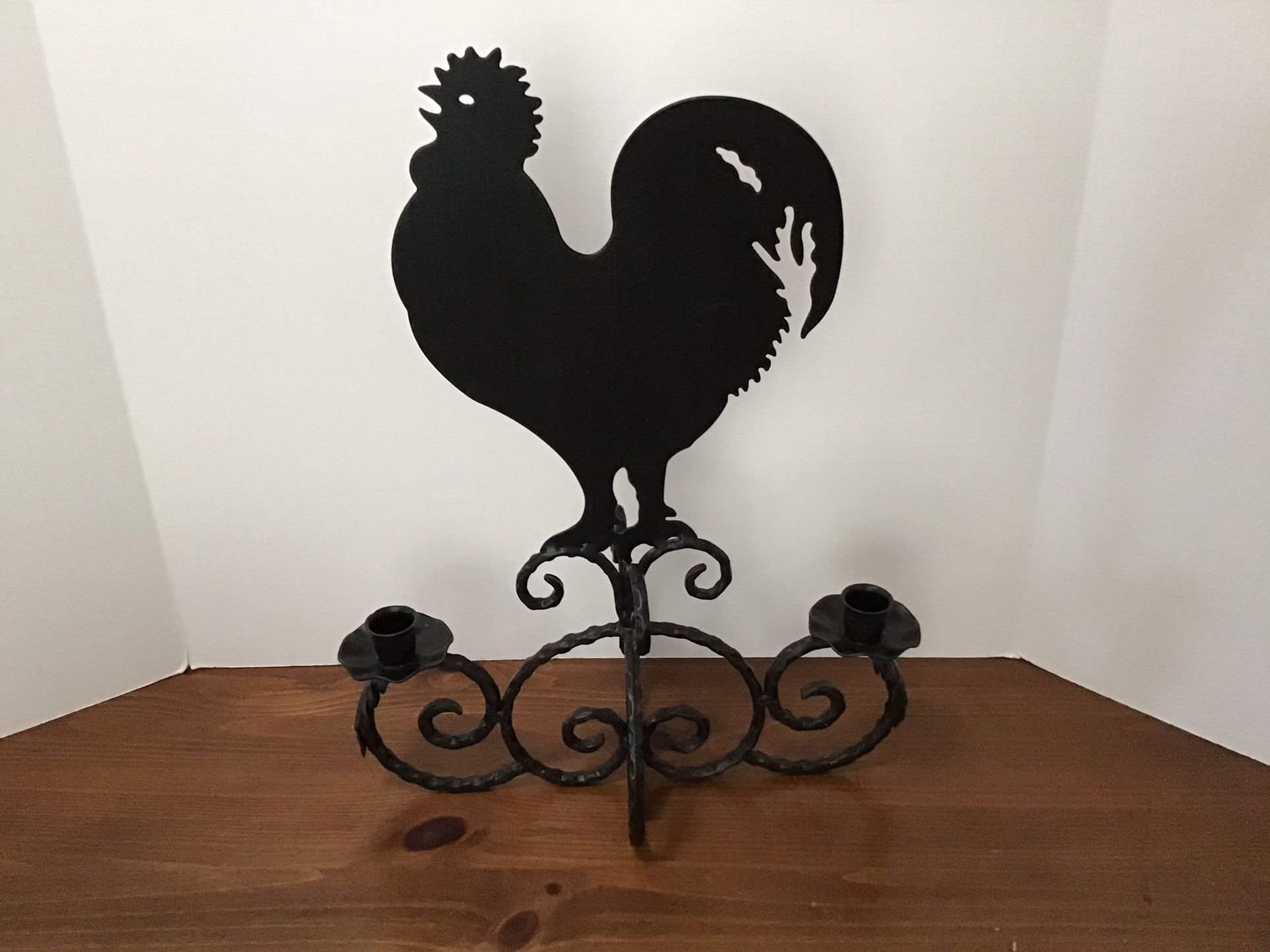 Rooster candleholder Metal 18 inches tall