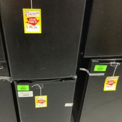 MINI FRIDGES‼️APPLIANCE ‼️‼️‼️‼️🧊❄️