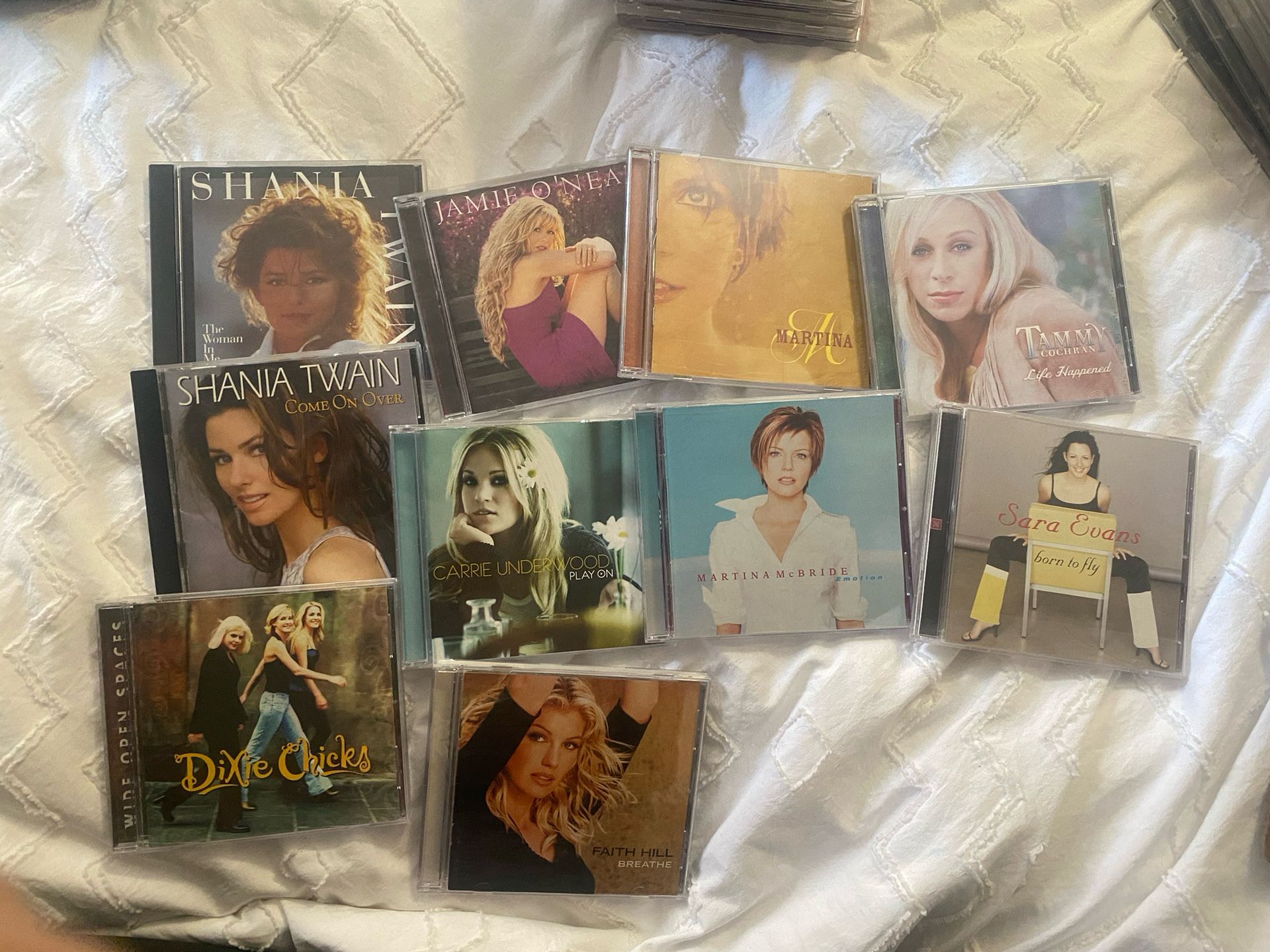 Great Female Country Artist Cd Bundle