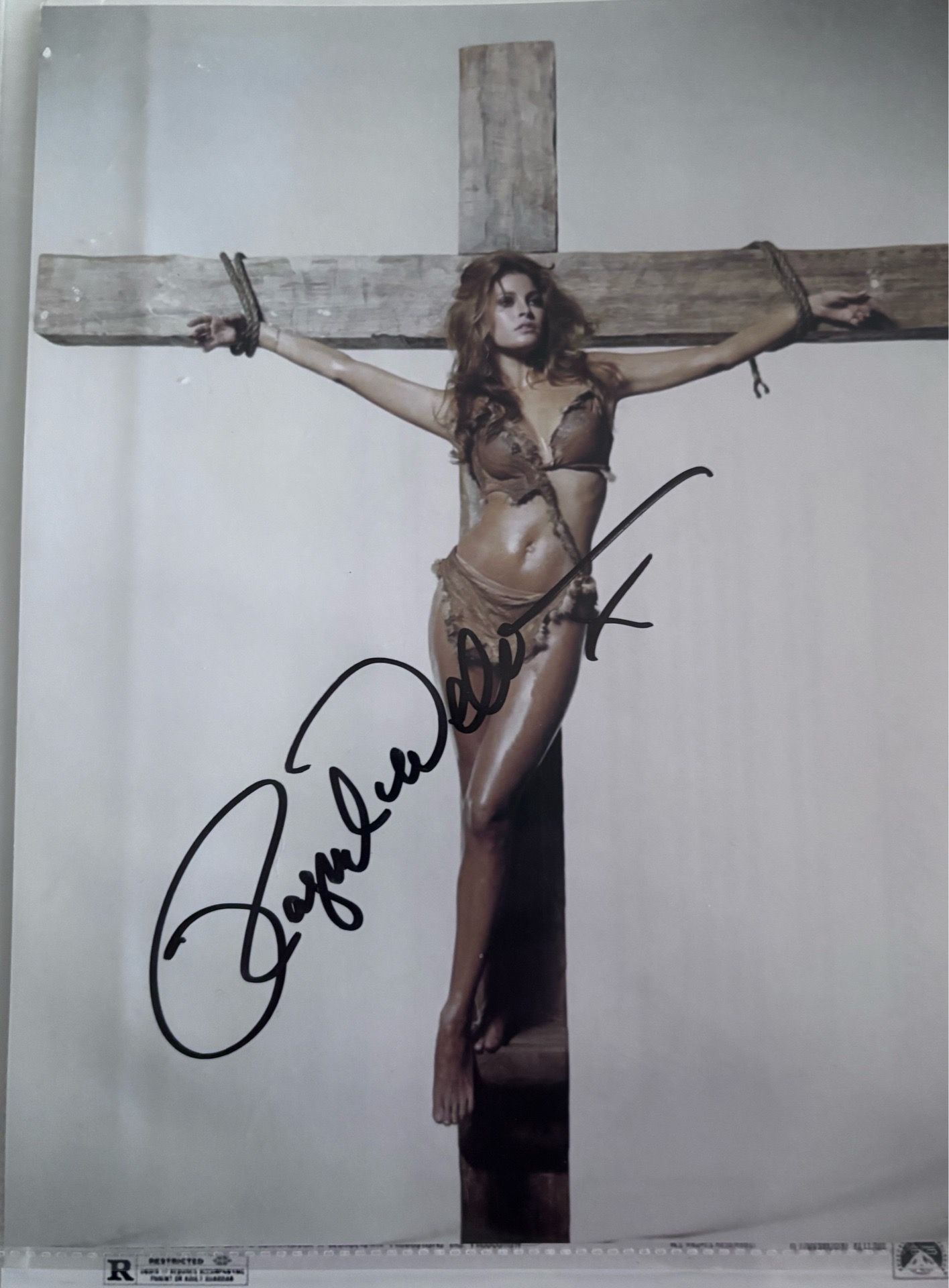 Raquel Welch Autographed 8x10 Photo With Certificate Of Authenticity