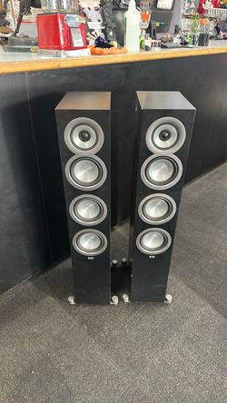 ELAC FS US Tower Speakers Good condition