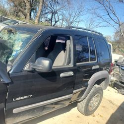 2004 JEEP LIBERTY FOR PARTS ONLY