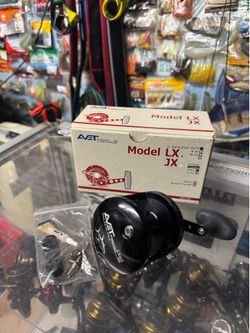 ‼️New in box Avet 2 speed LX 6/4 salt water fishing rod.