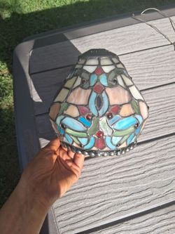 Tiffany-Style Stained Glass Lamp Shade