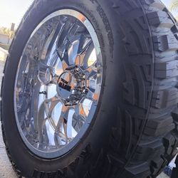 wheels 22x10 Tires 37 off road