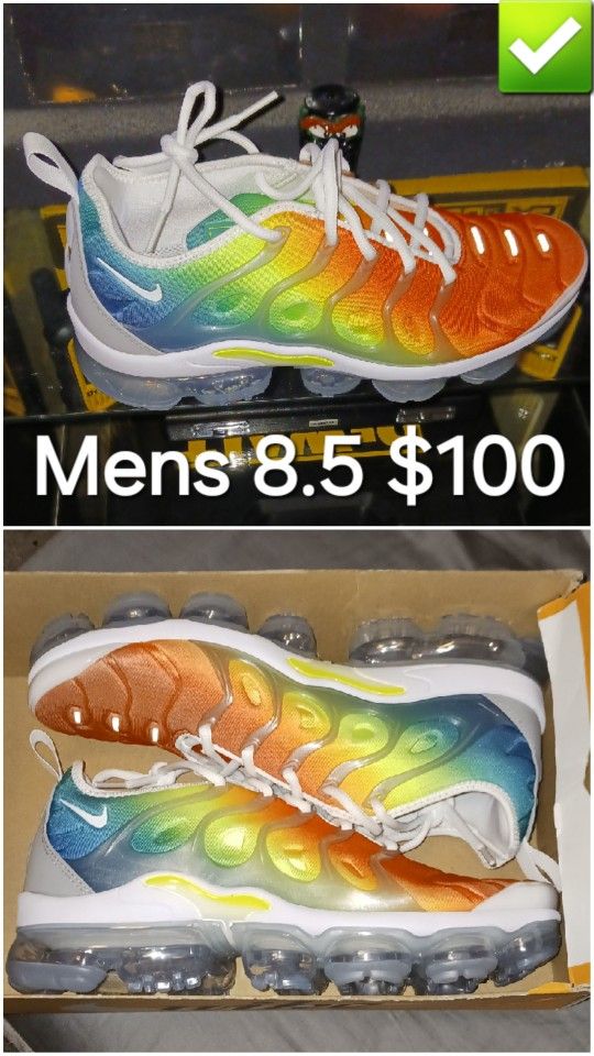 Nike Vapormax Plus (New) 