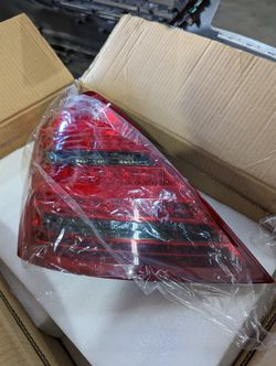 MERCEDES S CLASS LED REAR LH DRIVER TAIL LIGHT