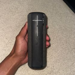 Ultimate Ears Boom 2 Bluetooth Speaker
