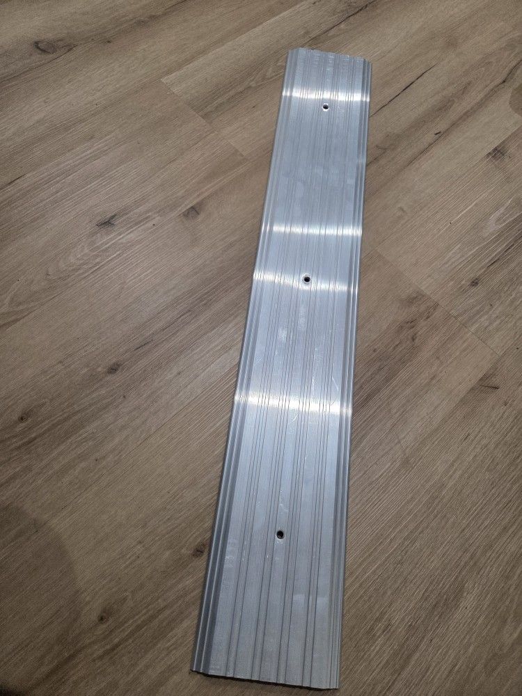 ALUMINUM SADDLE THRESHOLD 6" X 36