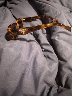Prada sunglasses insp**ed