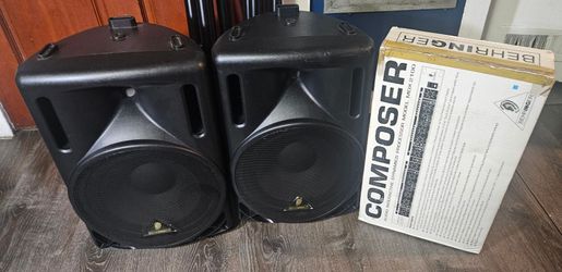 Speakers For A Group Or Dj