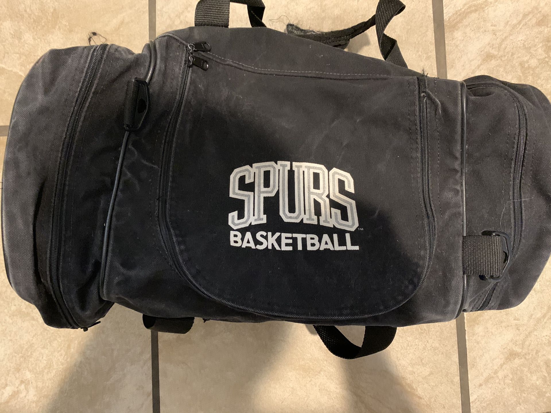 SAN ANTONIO SPURS DUFFLE BAG