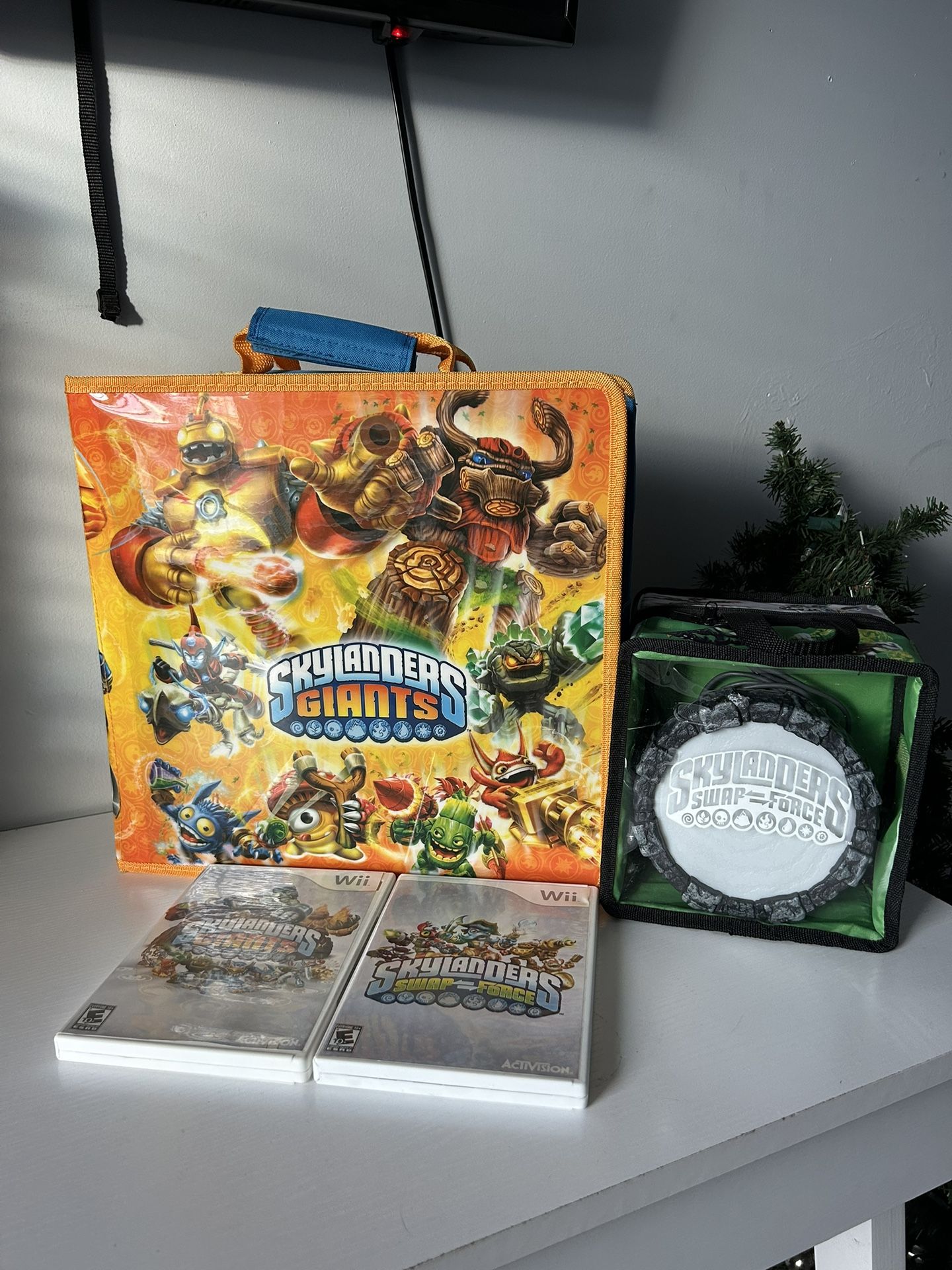 Skylanders Giant And Swap Force Games Lot Of 25 Characters