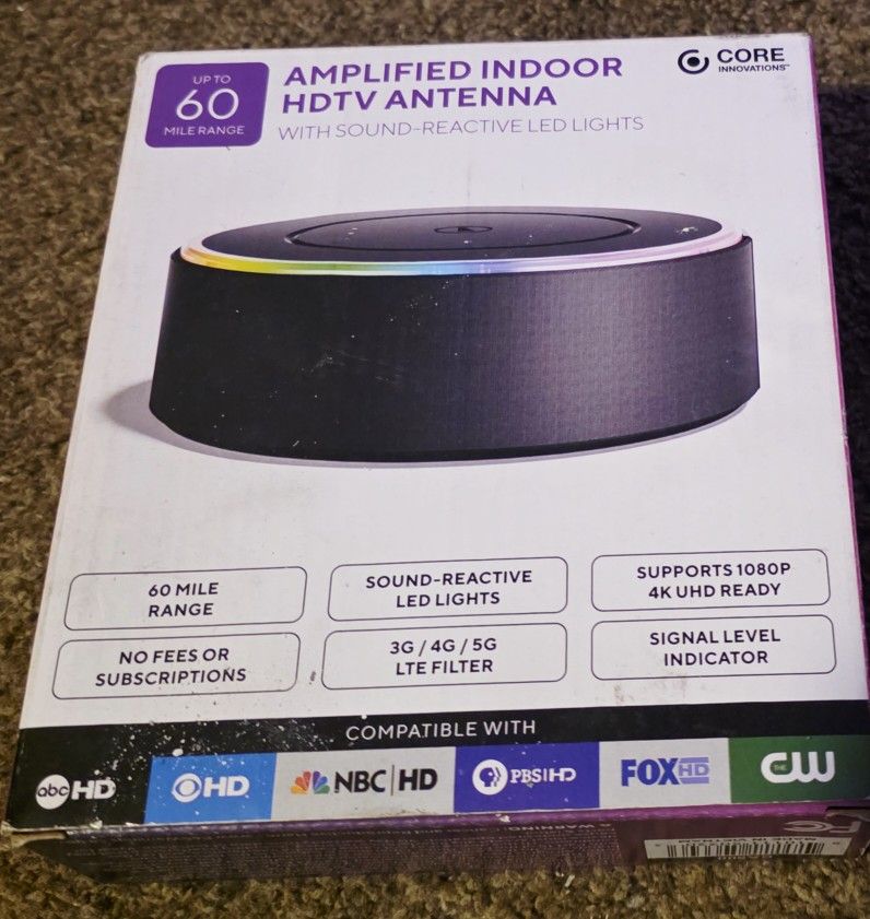 Amplified Indoor HDTV Antenna
