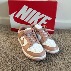 Nike Shoe 9 Women