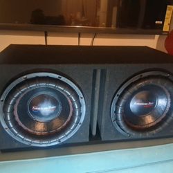 American bass 12's great ported box 
