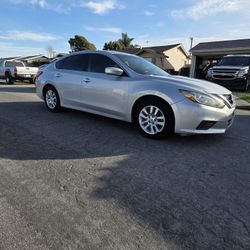 2016 Nissan Altima 