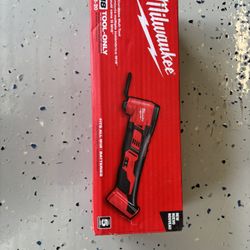 Milwaukee Multi Tool Brand New 