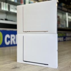 MacBook Air M2 Chip (NEW)