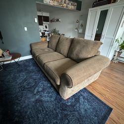 Big Sofa (Great Condtion)