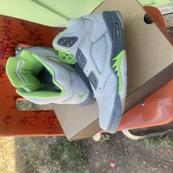Retro Jordan 5 Size 8 
