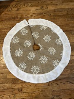 Christmas Tree Skirt 