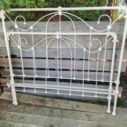 Antique Iron Bed 