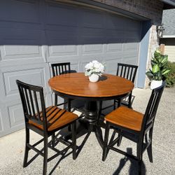 Dinning Table /4chairs