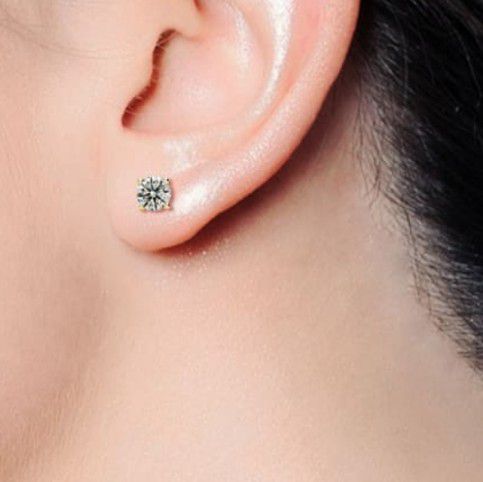 Natural Diamond studs earrings