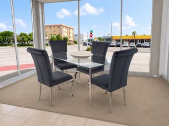 Comedor de Cristal 4 Sillas / Glass Dining Set