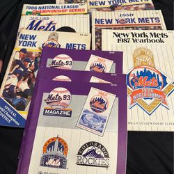 1986,  87 . 93 mets score cards