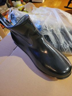 Womens Size 8 Short Rubber Ankle Boots New