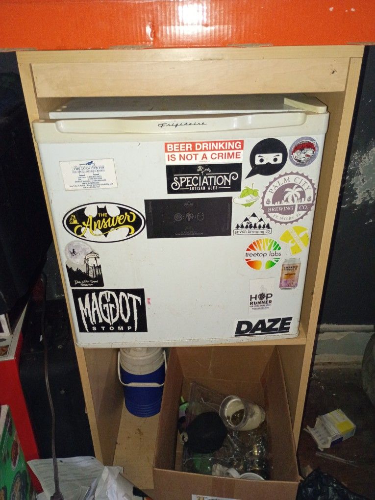Mini Fridge